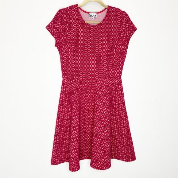 NWOT Leota Ursula Bellissimo Pink Short Sleeve Textured Knit Fit and Flare Dress - Picture 3 of 12